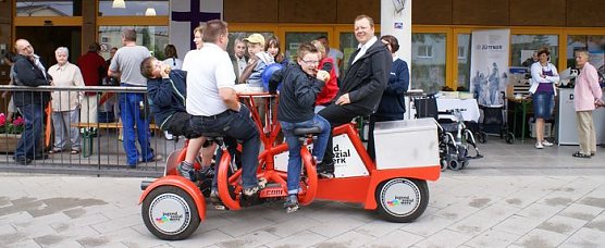 Fest gefeiert (Foto: nnz) Fest gefeiert (Foto: nnz)