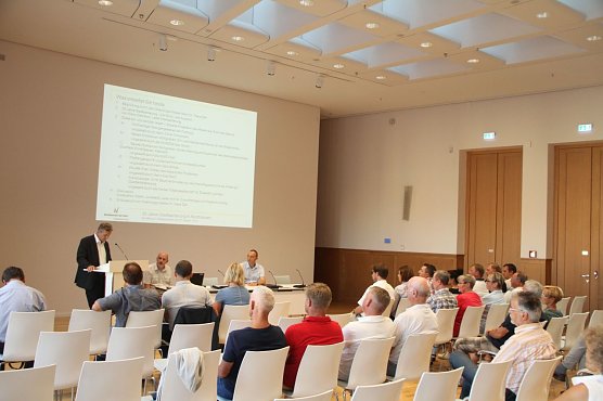 Das Interesse der B&uuml;rgerschaft war eher verhalten - es mag am Sommer gelegen haben (Foto: Angelo Glashagel)