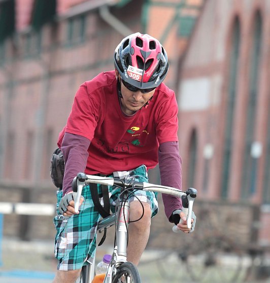 Integration durch Sport beim Half-ICAN Nordhausen (Foto: Schrankenlos e.V.) Integration durch Sport beim Half-ICAN Nordhausen (Foto: Schrankenlos e.V.)