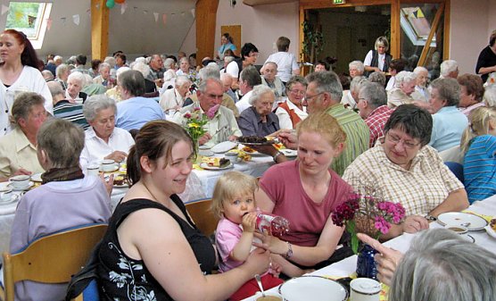 Beim Sommerfest verabschiedet (Foto: Wolf)