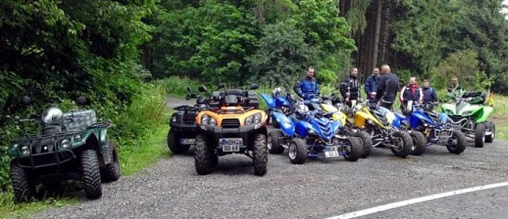 ausfahrt (Foto: dirk daniel) ausfahrt (Foto: dirk daniel)