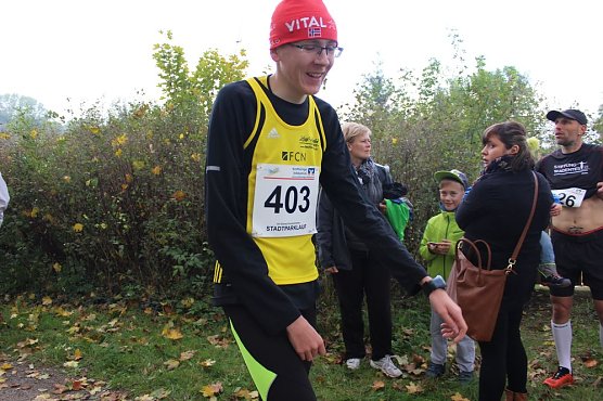 Die langen Strecken beim Stadtparklauf (Foto: Karl-Heinz Herrmann)