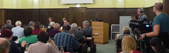 Selbst das Fernsehen ist heute mit dabei (Foto: nnz)