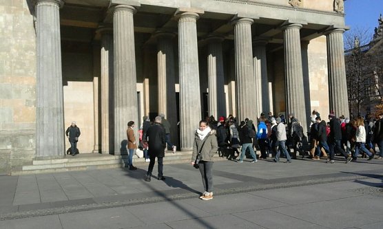 Yasmin trug diese Sachen beim Verschwinden (Foto: Polizeidirektion Sachsen-Anhalt S&uuml;d)