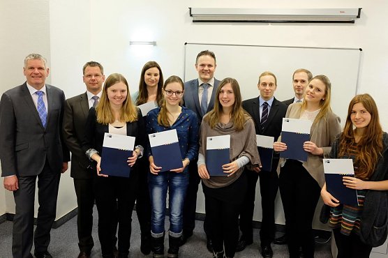 Neun Studierende der Nordh&auml;user Hochschule kommen jetzt in den Genuss eines Deutschlandstipendiums (Foto: Tina Bergknapp)