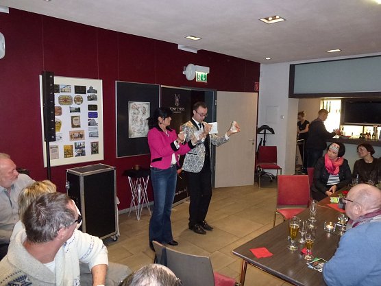 Hokuspokus zum Neujahrs - Brunch in Neustadt (Foto: Hans Leopold Holzapfel) Hokuspokus zum Neujahrs - Brunch in Neustadt (Foto: Hans Leopold Holzapfel)