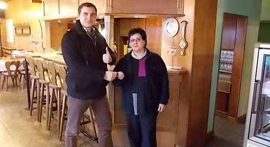 Schl&uuml;ssel&uuml;bergabe (Foto: privat)