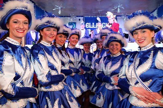 Die M&auml;dchen der Ellricher Prinzengarde. (Foto: S.Schedwill)