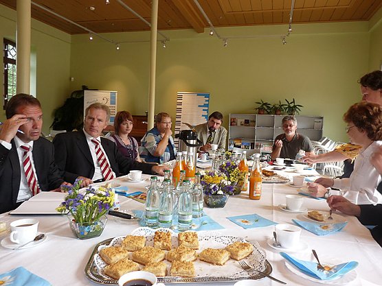 Althaus in der Landesmusikakademie (Foto: Karl-Heinz Herrmann) Althaus in der Landesmusikakademie (Foto: Karl-Heinz Herrmann)