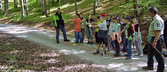 Waldjugendspiele im Bleicher&ouml;der Stadtwald (Foto: Forstamt Bleicherode-S&uuml;dharz)