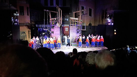 Auch die zweite Besetzung ist gro&szlig;artig (Foto: Karl-Heinz Herrmann)