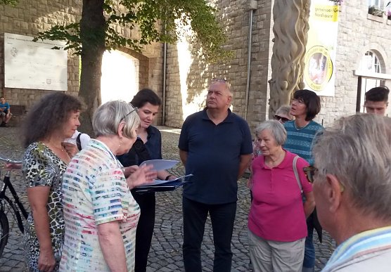 iskussion um den m&ouml;glichen Neuverputz auch an dieser Stelle (Foto: E. Baars)