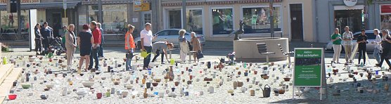 Mut sch&ouml;pfen - Aktion sollte auf Gewalt gegen Frauen aufmerksam machen (Foto: Angelo Glashagel)