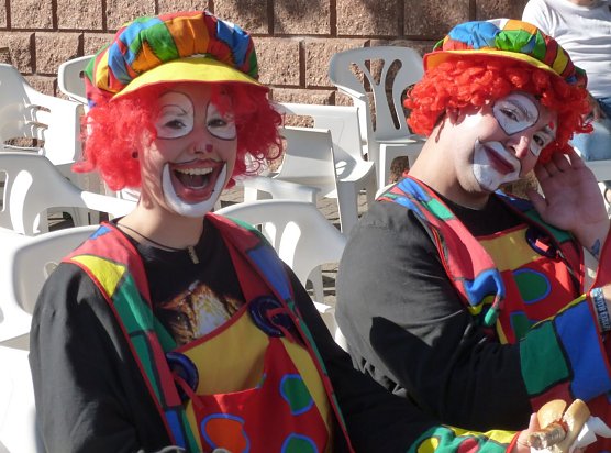 Am morgigen Mittwoch feiern die Sch&uuml;lerinnen und Sch&uuml;ler der pro vita Akademie zum 18. Male ihr traditionelles Stra&szlig;enfest.  (Foto: pro vita Akademie)