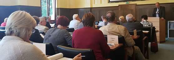 Landrat Jendricke bei seinen Infos (Foto: nnz)