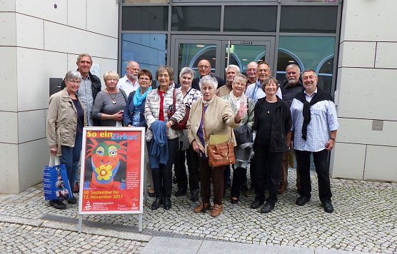 Nach 50 Jahren wieder zusammen - die Abiturienten der alten "Penne" (Foto: Dr. Wolfgang R. Pientka)