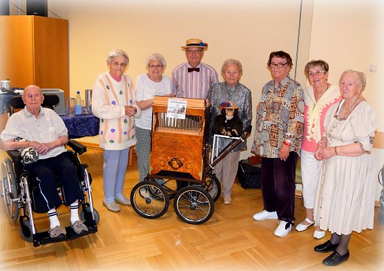 Mystischer Herbst im DRK Pflegeheim (Foto: Sandy Wendehost)