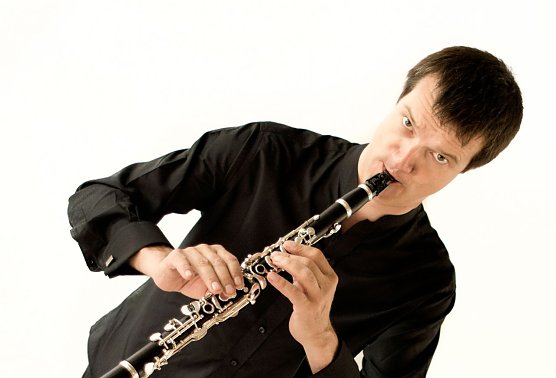 Martin Spangenberg spielt Mozarts Klarinettenkonzert (Foto: Agentur)