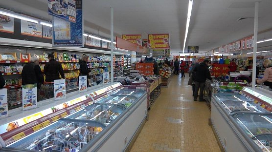 Umfangreicher und &uuml;bersichtlicher pr&auml;sentiert sich nach einw&ouml;chigem Umbau das Warenangebot im Grimmel-Norma-Markt (Foto: Kurt Frank)