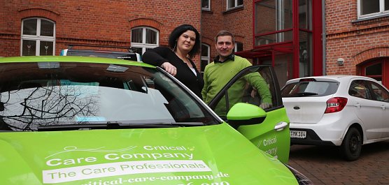 Jane Matschei und Andr&eacute; Sinkwitz - von der Hilfs- zur Fachkraft (Foto: Angelo Glashagel)