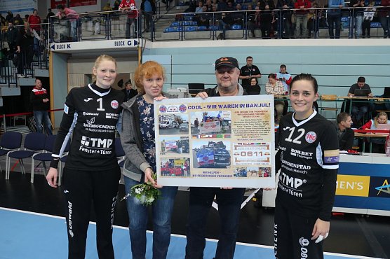 Sandra Arm und Michael Samel bedanken sich bei ihren Unterst&uuml;tzern. Hier dem THC (Foto: Angelo Glashagel)