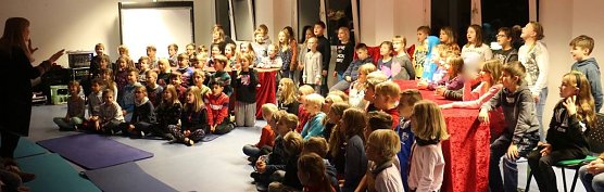 Klassenreise zur Musik mit Rolf Zuckowski (Foto: Angelo Glashagel)