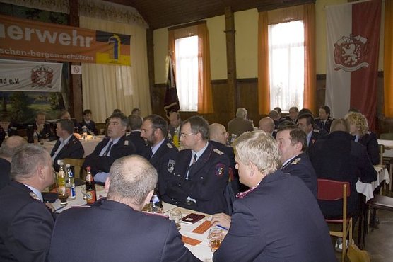 Beraten (Foto: Liesegang) Beraten (Foto: Liesegang)