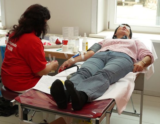 Junge Leute sollen Blut spenden (Foto: privat) Junge Leute sollen Blut spenden (Foto: privat)