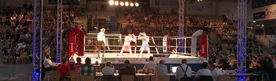 Dritter Kampf: Magomed Ataev (NSV) � Rexhildo Zeneli (Foto: nnz)