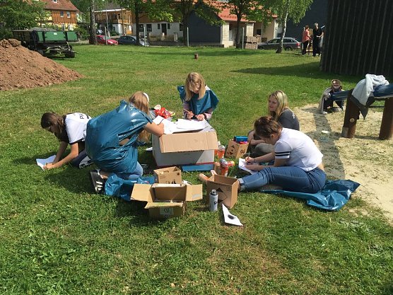 Ellricher M&auml;dchen AG aktiv in Werna (Foto: Manuela Knothe)