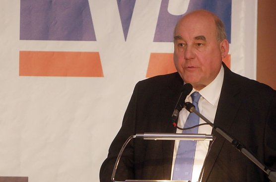 Aufsichtsratschef Dr. Karl-Ernst Heerwagen (Foto: nnz)