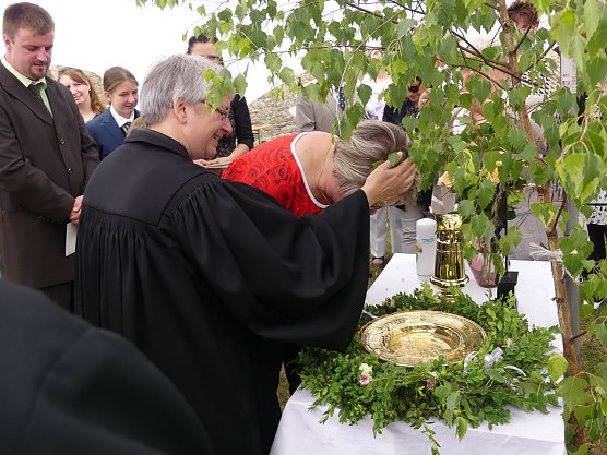 Tauffest in Mackenrode (Foto: Evangelischer Kirchenkreis S&uuml;dharz)