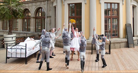 Premiere: Die Magd als Herrin (Foto: Andr&aacute;s Dobi)