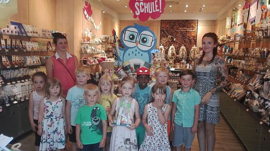 Gewinnspiel f&uuml;r angehende ABC-Sch&uuml;tzen - arko Confiserie begl&uuml;ckte zehn Kinderg&auml;rten (Foto: Juliane Ru&szlig;)