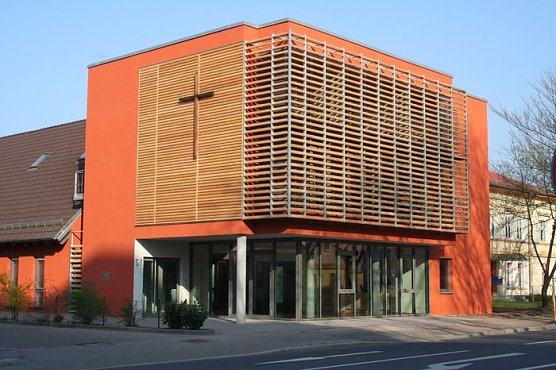 Christuskirche im Wandel der Zeiten (Foto: privat) Christuskirche im Wandel der Zeiten (Foto: privat)