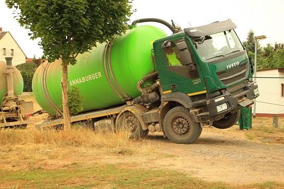 G&uuml;llelaster in misslicher Lage (Foto: Silvio Dietzel)