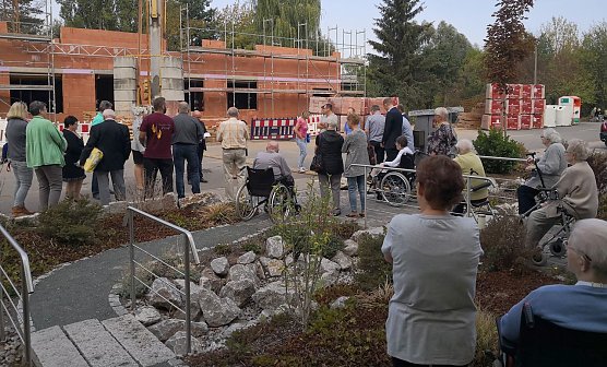 Grundsteinlegung in Sundhausen (Foto: nnz)