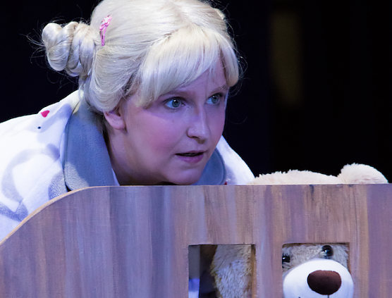 Daniela Bethge als Mieke  (Foto: Andras Dobi)