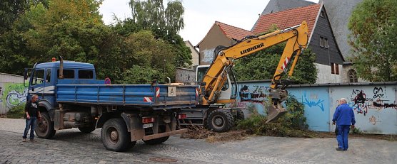 Die alten Garagen in der Blasiistra&szlig;e kommen weg. Aber noch nicht allzu bald. (Foto: Angelo Glashagel)