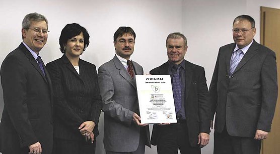 Urkunde erhalten (Foto: nnz) Urkunde erhalten (Foto: nnz)