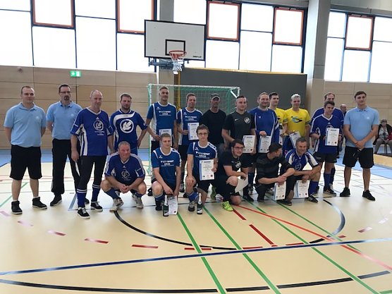 Mit den Pl&auml;tzen Drei und F&uuml;nf unter den zehn f&uuml;r das Turnier um den Th&uuml;ringer Radballlandespokal der M&auml;nner gemeldeten Mannschaften haben die beiden Ilfelder Teams hervorragend abgeschnitten (Foto: Uwe Tittel)