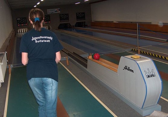 Jugendfeuerwehr (Foto: M. Müller) Jugendfeuerwehr (Foto: M. Müller)