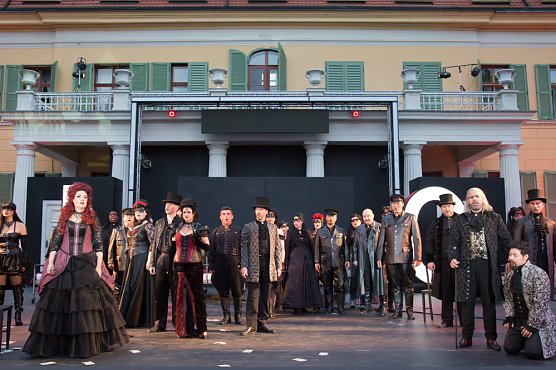 Wieder im Lustgarten - Vorverkauf hat begonnen (Foto: Andr&aacute;s Dobi)