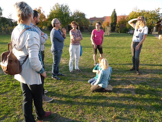 Der Stammtisch Biosphärenreservat zu Gast in Harzungen (Foto: Elke Blanke) Der Stammtisch Biosphärenreservat zu Gast in Harzungen (Foto: Elke Blanke)