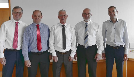 Vertragsunterzeichnung (Foto: WSW mobil)