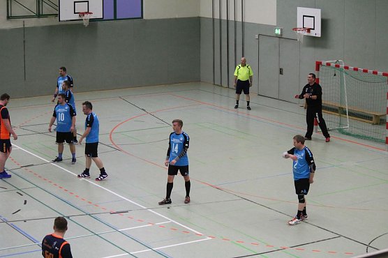 Spannendes Derby im Handball (Foto: Karl-Heinz Herrmann)