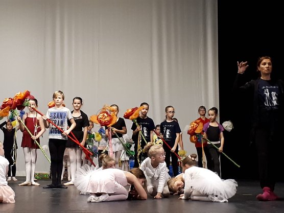 Das Tanzstudio Radeva zeigt demn&auml;chst das Ballettm&auml;rchen vom Nussknacker (Foto: Dimitar Radev)