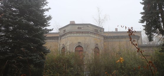 Die Lindenhofvilla heute (Foto: Angelo Glashagel)