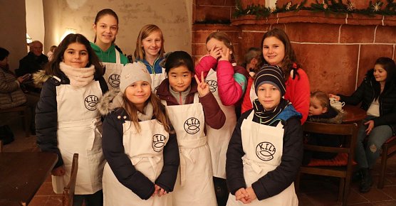Handwerkermarkt des Kinder-Kirchen-Ladens (Foto: Angelo Glashagel)