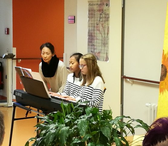 Der Schwimmverein Nordhausen organisiert alle sechs bis acht Wochen ein Konzert f&uuml;r die Patienten und G&auml;ste auf der Palliativstation. (Foto: SVN 90 e.V.)